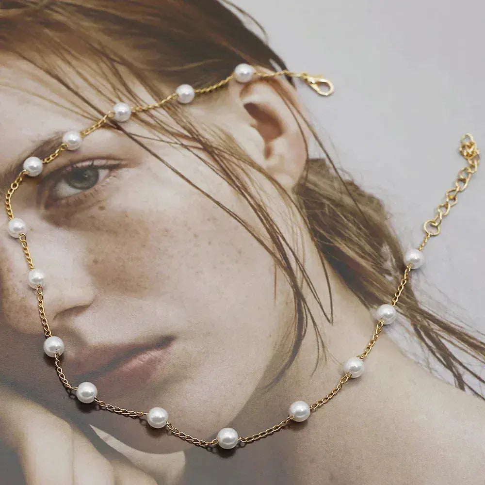 Pearl necklace in gold- Mialla Jewelry